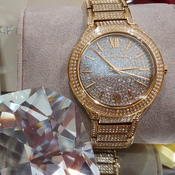 Michael Kors Accessories - NWT Michael Kors Kerry Crystal Watch
